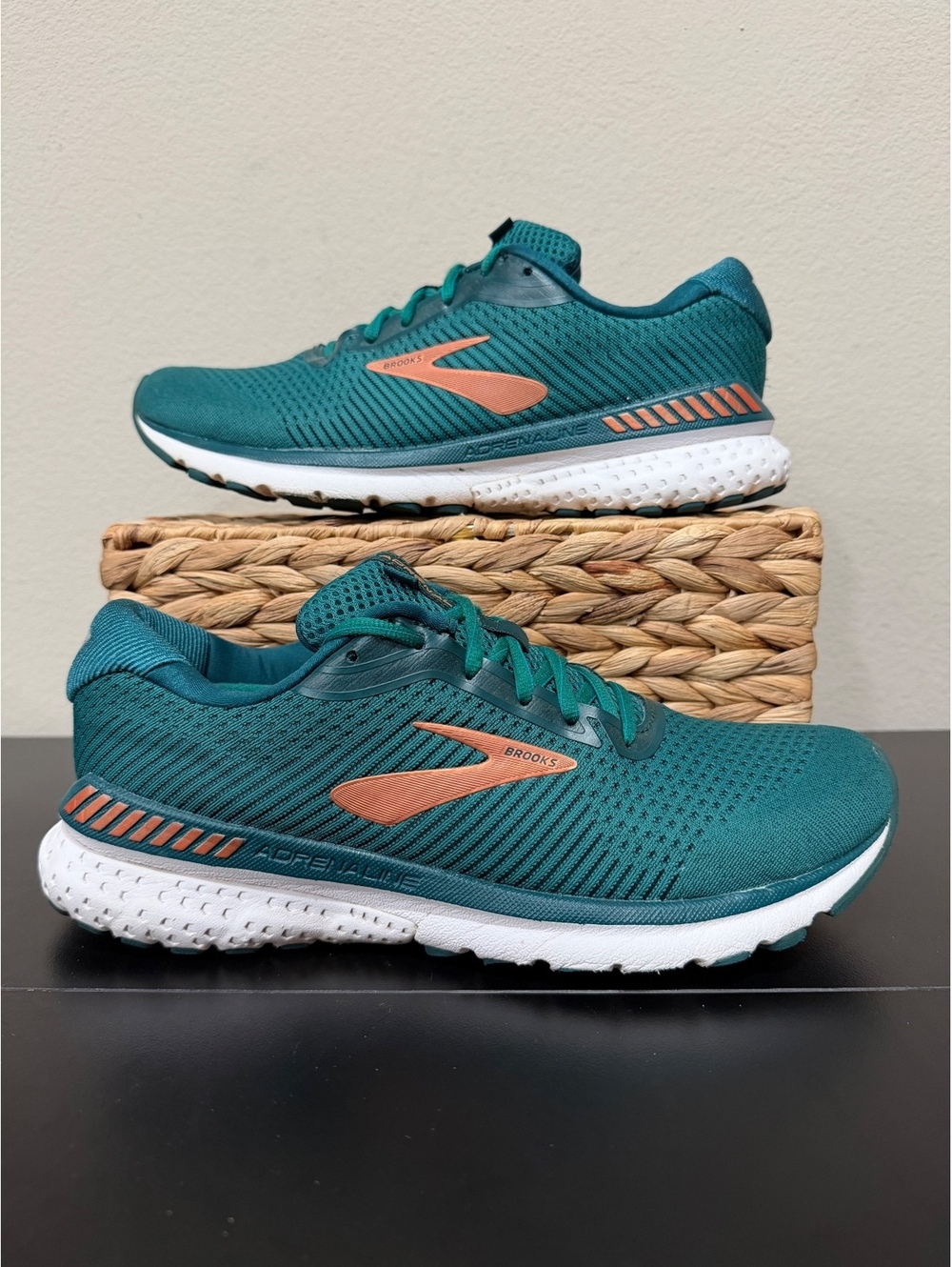 Size 11 - Brooks Women’s Adrenaline GTS 20 “Emerald Copper Teal Green”